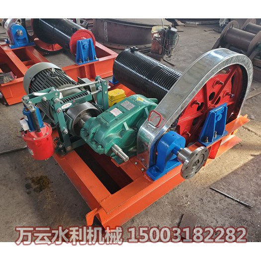 卷?yè)P(yáng)啟閉機(jī) (10)